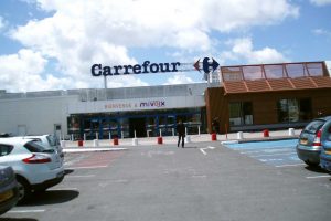 Centre commercial Carrefour Calais